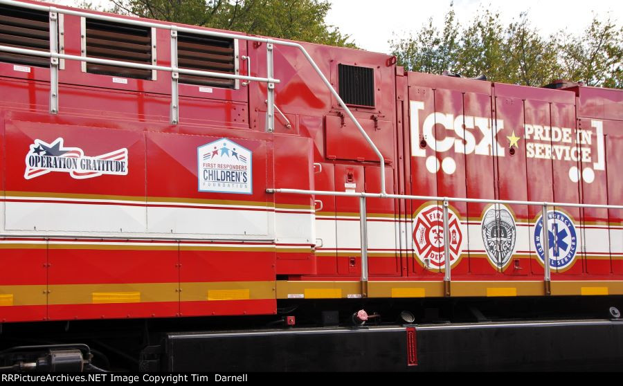 CSX 911 side graphics